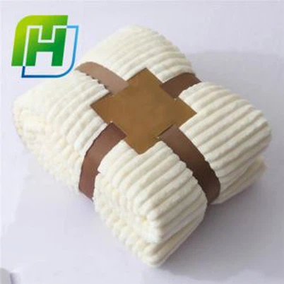 Manta de vellón de franela a rayas crema